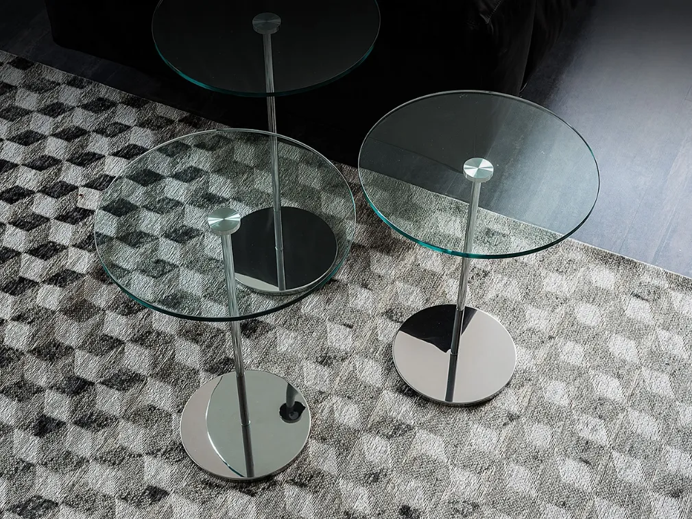 Tavolino con base in acciaio inox e top in cristallo trasparente Gliss di Cattelan Italia