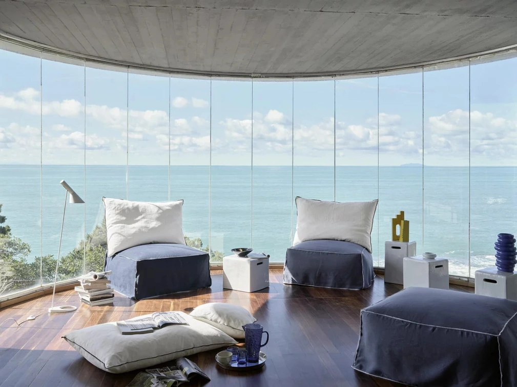 Pouf Ghost di Gervasoni