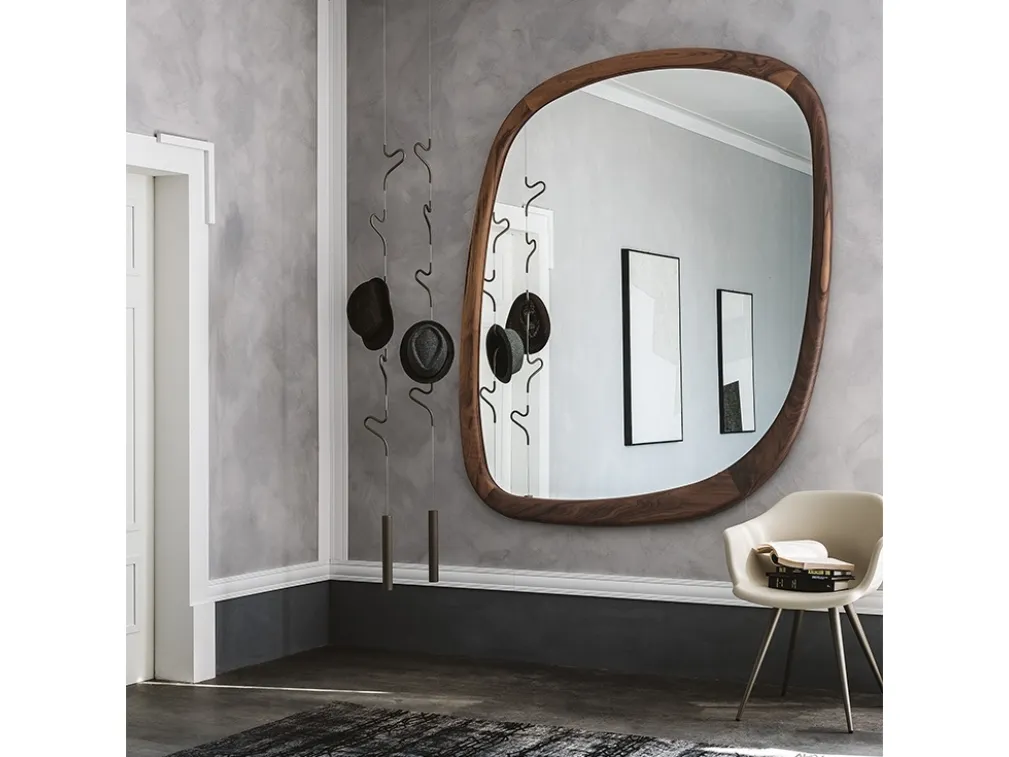 Specchio con cornice in legno Janeiro Magnum di Cattelan Italia