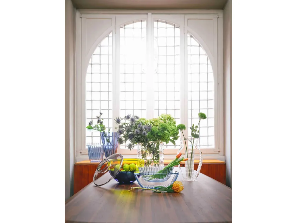 Vaso di design U Shine di Kartell