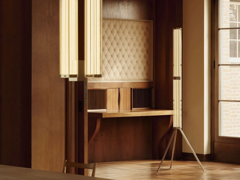 Lampada SuperWire Floor di Flos