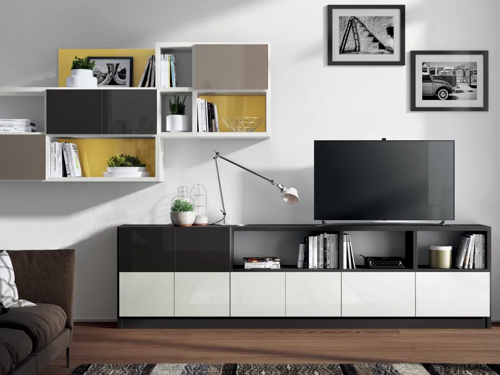 Parete Attrezzata Living Tetrix in Laccato lucido con ante in Vetro di Scavolini