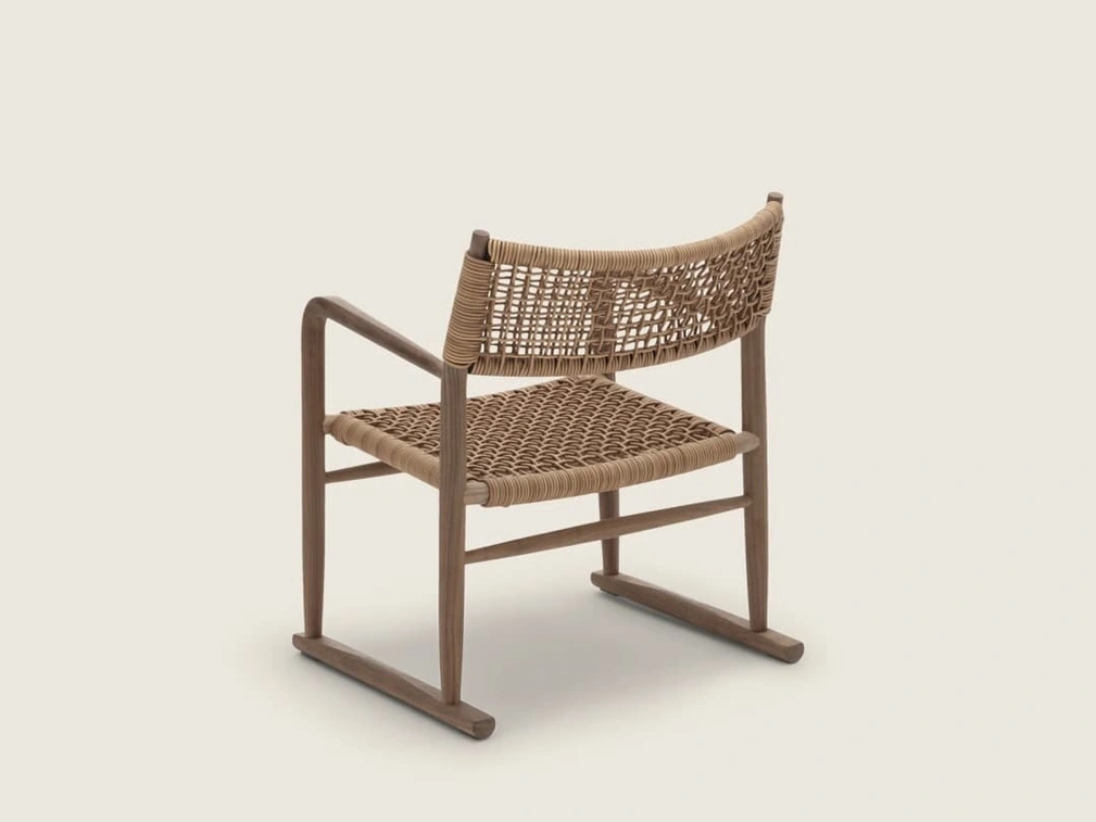 Poltroncina Kim SH Cord in legno e cuoio intrecciato di Flexform