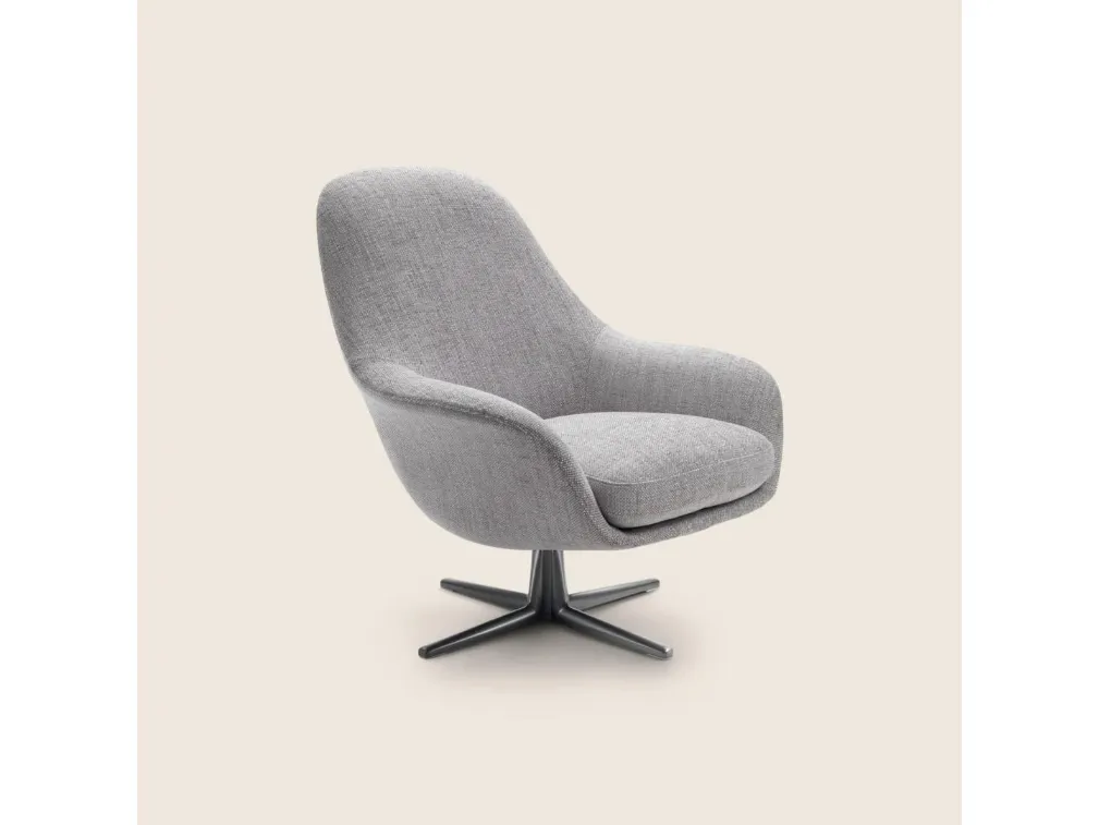Poltrona Sveva Soft in tessuto imbottito di Flexform
