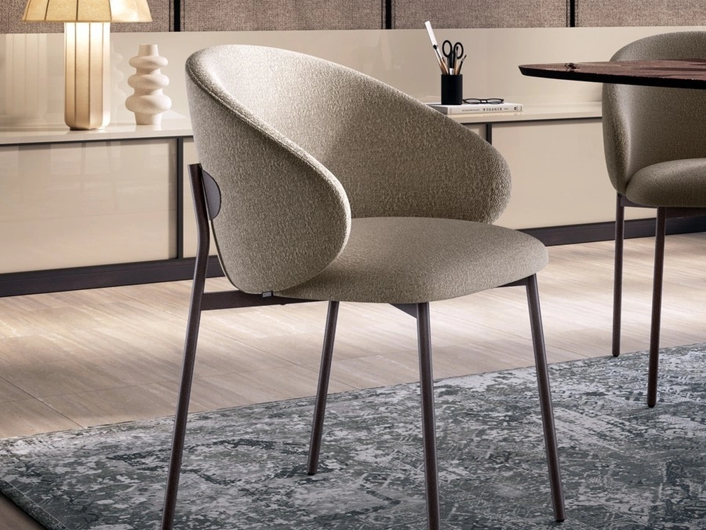 Sedia imbottita Calla di Scavolini