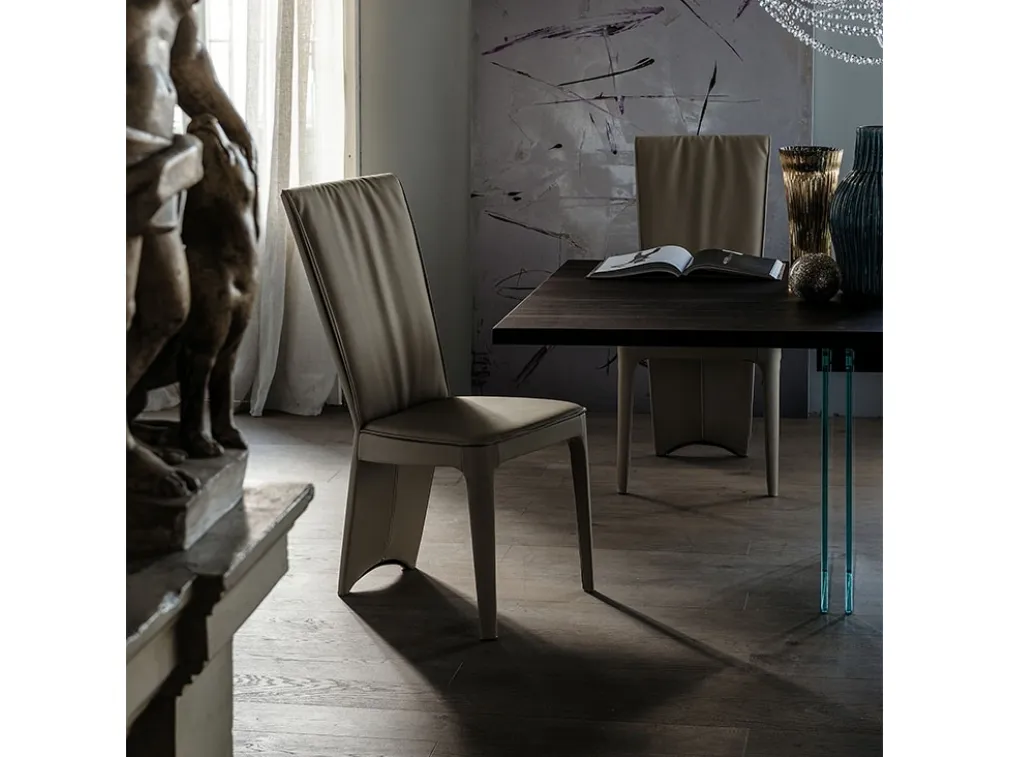 Sedia in tessuto con schienale alto Aurelia di Cattelan Italia