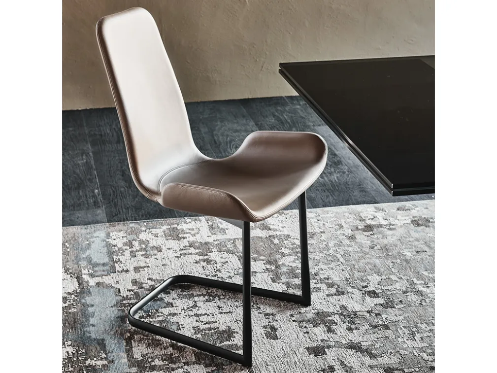 Sedia in pelle con struttura in acciaio Flamingo Cantilever di Cattelan Italia