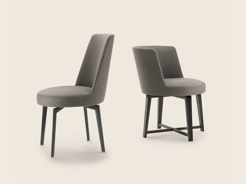 Sedia Hera in tessuto con gambe in legno massello di Flexform