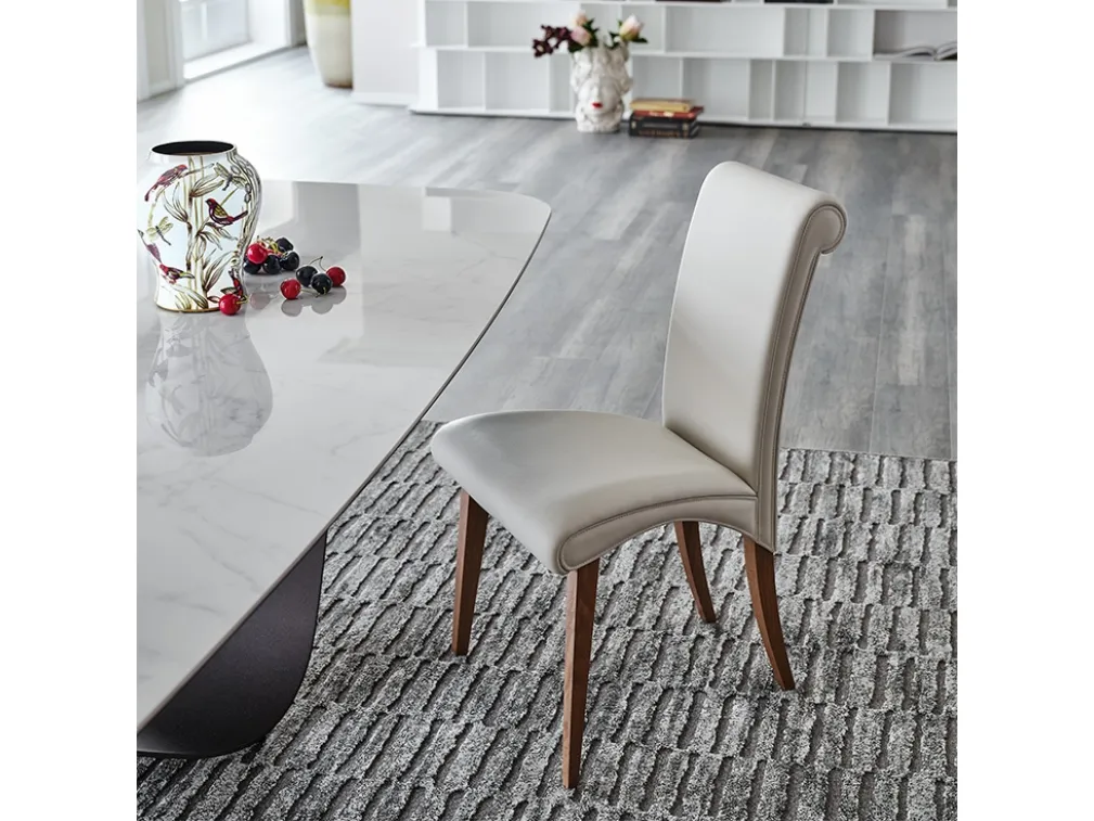 Sedia in legno rivestita in pelle Lulù di Cattelan Italia