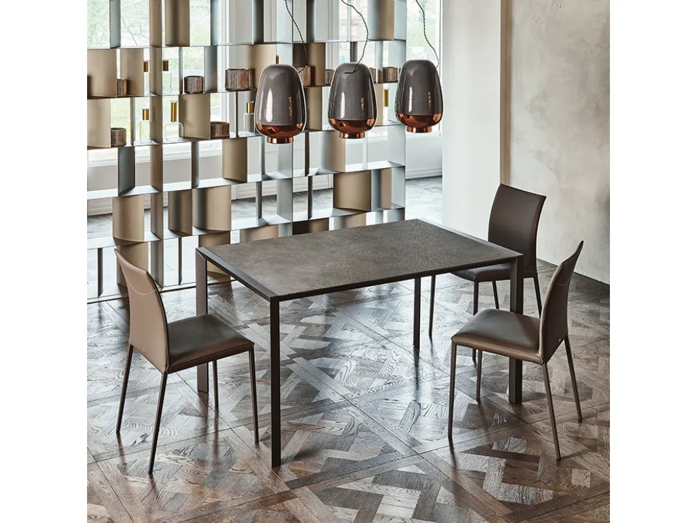 Tavolo con struttura in acciaio e piano in laminato Pedro di Cattelan Italia