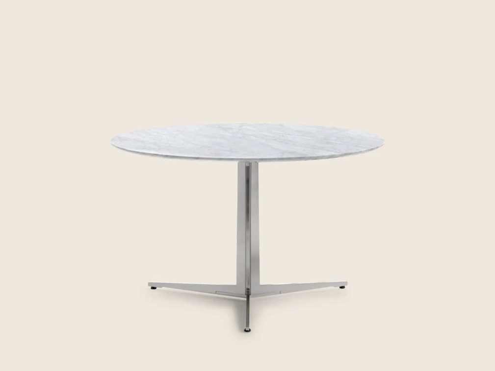 Tavolo Fly con top in marmo di Flexform