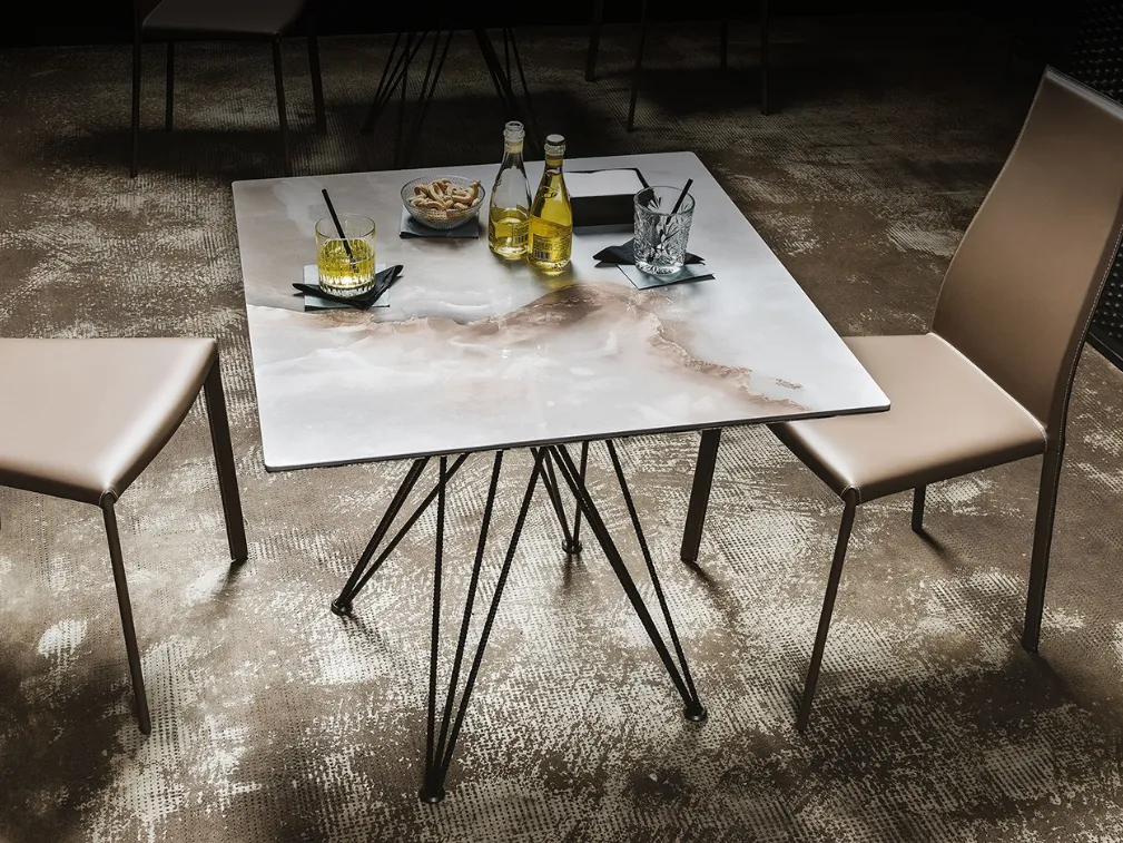 Tavolo quadrato in ceramica Ralph Keramik Bistrot di Cattelan Italia