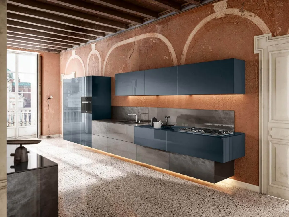 Cucina Design lineare sospesa 36e8 36e8 Metal XGlass 1093 in vetro laccato di Lago