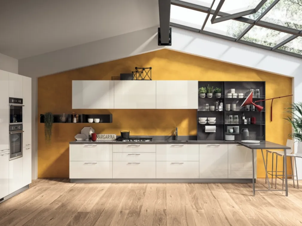 Cucina Moderna con penisola Sax in laccato lucido Bianco di Scavolini