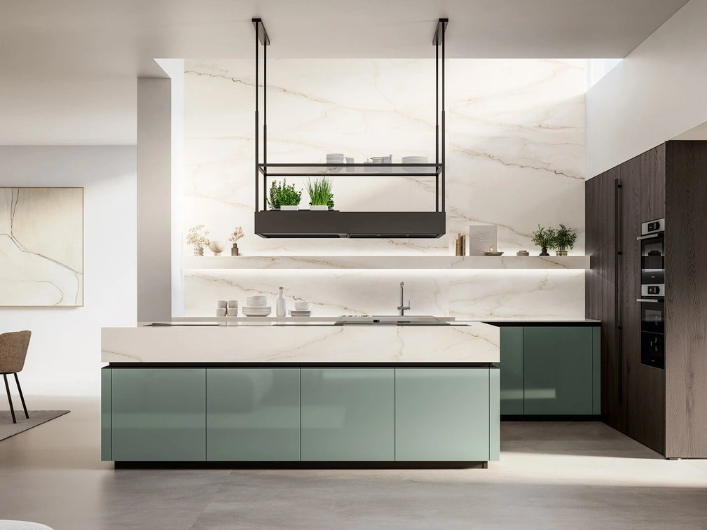 Cucina Moderna in laccato lucido e impiallacciato con isola Time di Arredo3