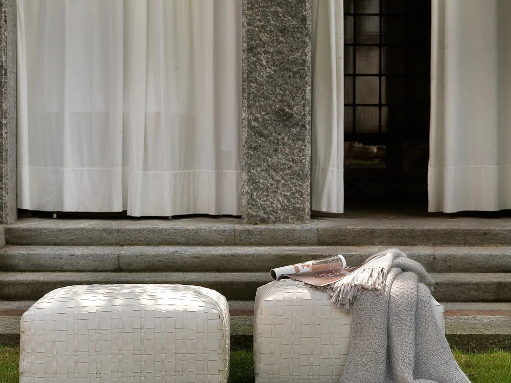 Pouf in gomma poliuretanica Bangkok Outdoor di Flexform