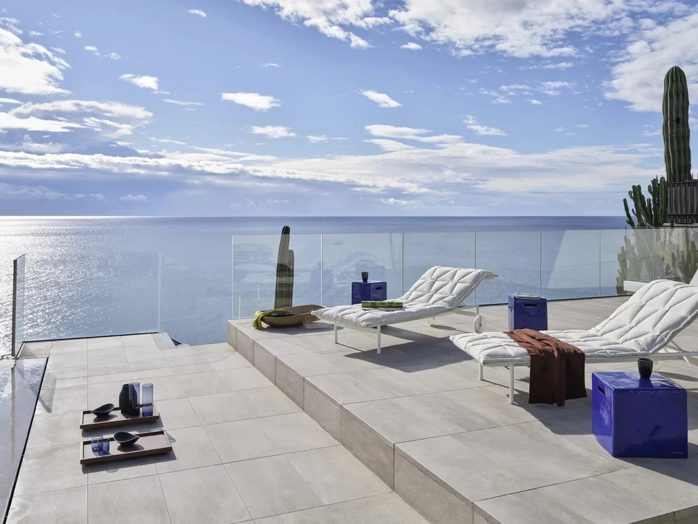 Lettino Prendisole Flair di Gervasoni