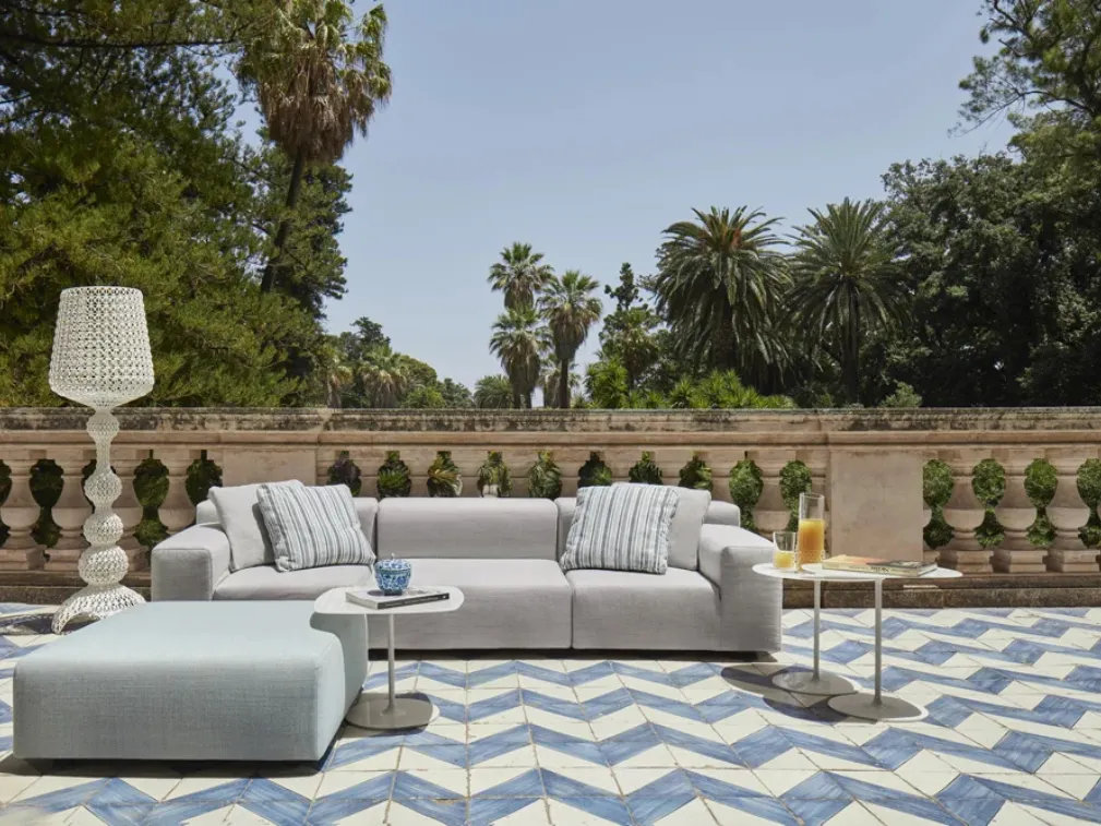 Divano e Pouf Pastics Outdoor di Kartell